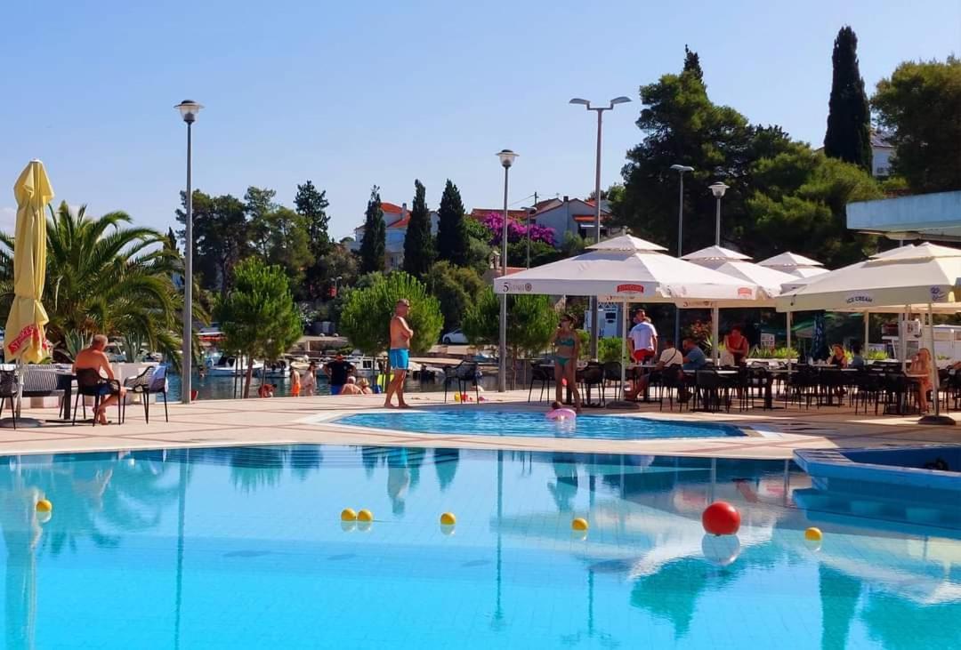 Villa Senka Nečujam Eksteriør bilde